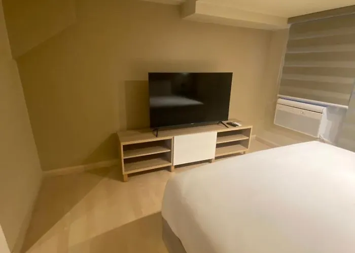 Edsa Heights Loft Unit Ama Tower 3324 Apartment Manila